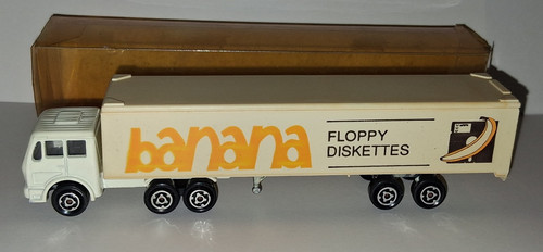 Majorette mercedes benz lkw - mercedes-benz,